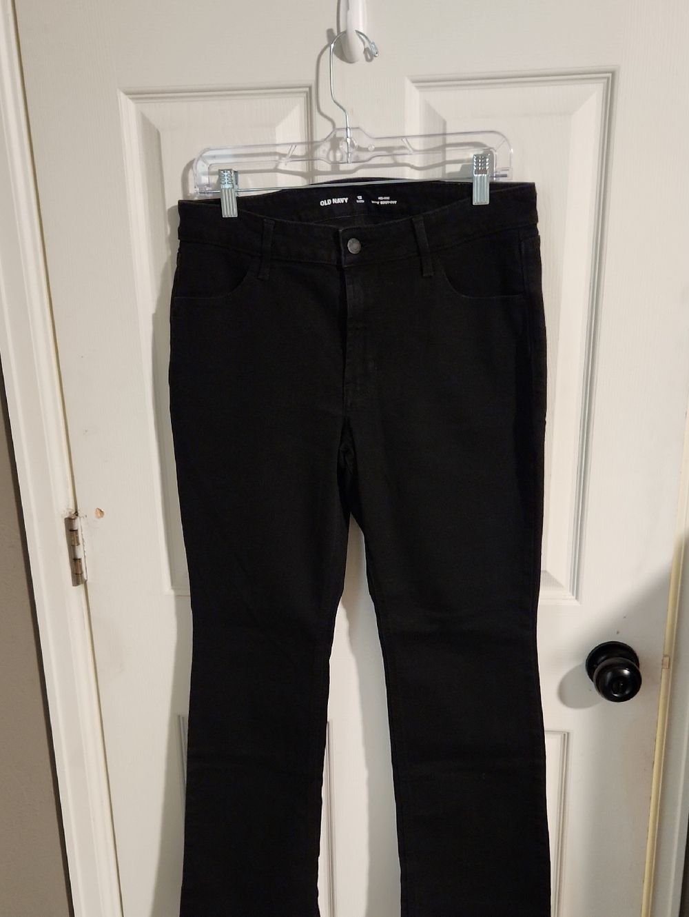 Old Navy Black Straight-Leg Jeans